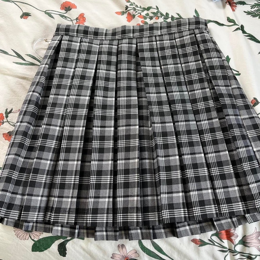 NWT Black and White Plaid Skirt